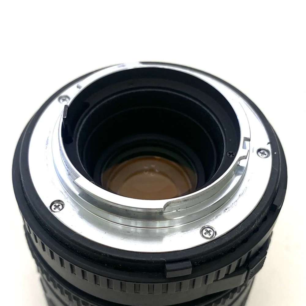 SIGMA UC Zoom 28 - 70mm f/1:3.5 - 4.5 Multi-Coated Camera Lens